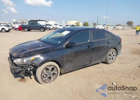 2021 Kia Forte Lxs из США, поврежденный, VIN 3KPF24AD6ME338092